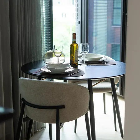 Apartment Beachfront Kalaranna Near The Old Town *