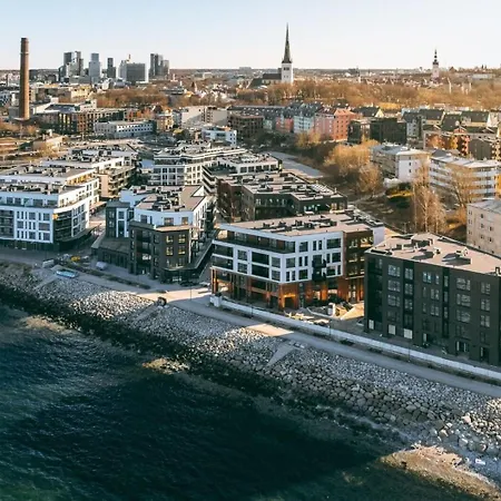 Apartment Beachfront Kalaranna Near The Old Town *