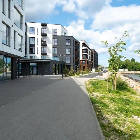 Beachfront Kalaranna Near The Old Town * Tallin