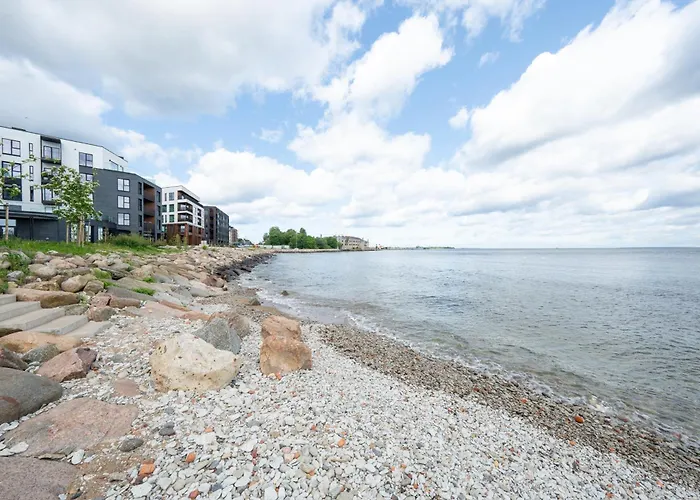 Apartment Beachfront Kalaranna Near The Old Town