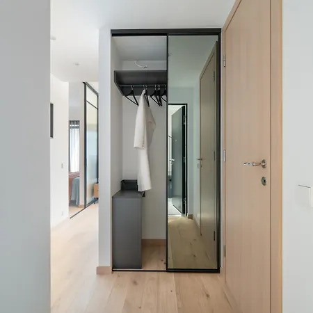 Beachfront Kalaranna Near The Old Town